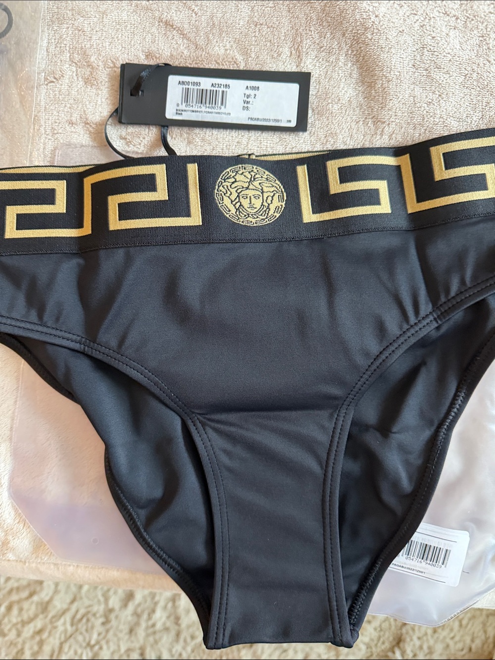 Versace Black and Gold Packaged Logo Apparel - Picture 4 of 11